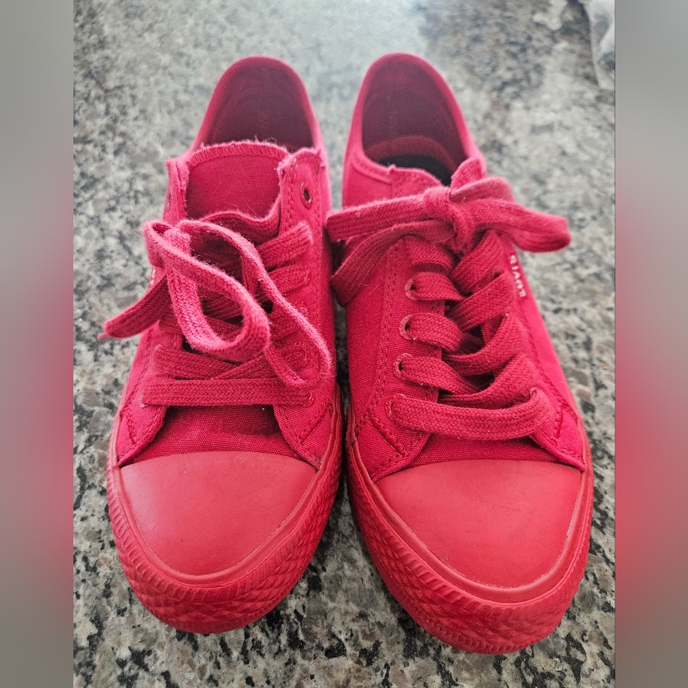 Levi"s Red Sneakers